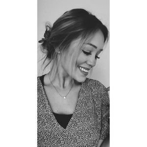 Meet your Posher, Alana